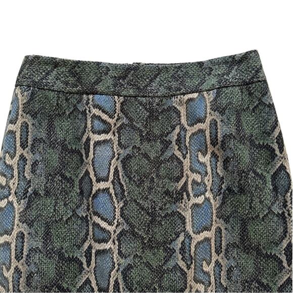 LOFT Pencil Skirt Blue Green Tan Snake Skin Print Knee Length Skirt Size 0 NEW - Picture 3 of 9